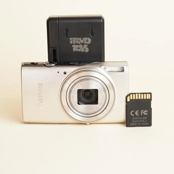 Canon PowerShot ELPH 360HS | 12.1MP Digital Camera | (Read Desc) - Picture 1 of 8